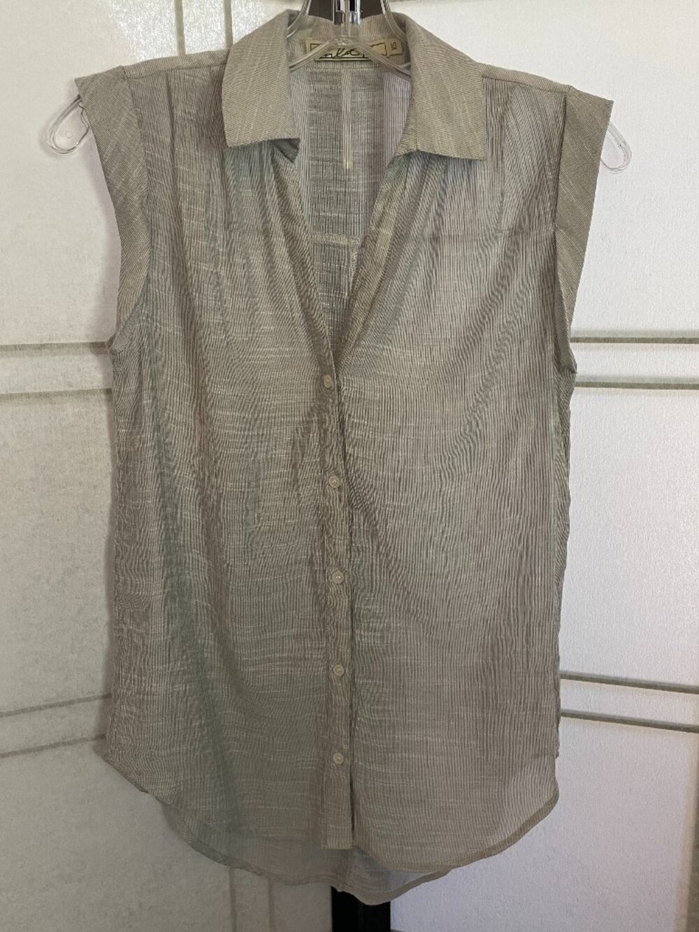 Chloe K Light Grey Short Sleeve Shirt